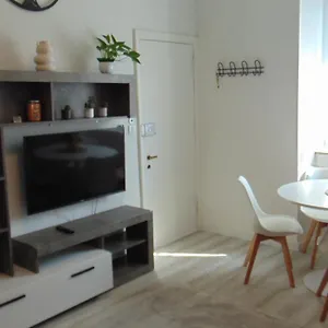 casa-da-cri-2.hotelitalianriviera.com/