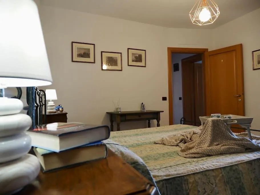 Appartamento “Come A Casa” Ferrara 0*,  Italia